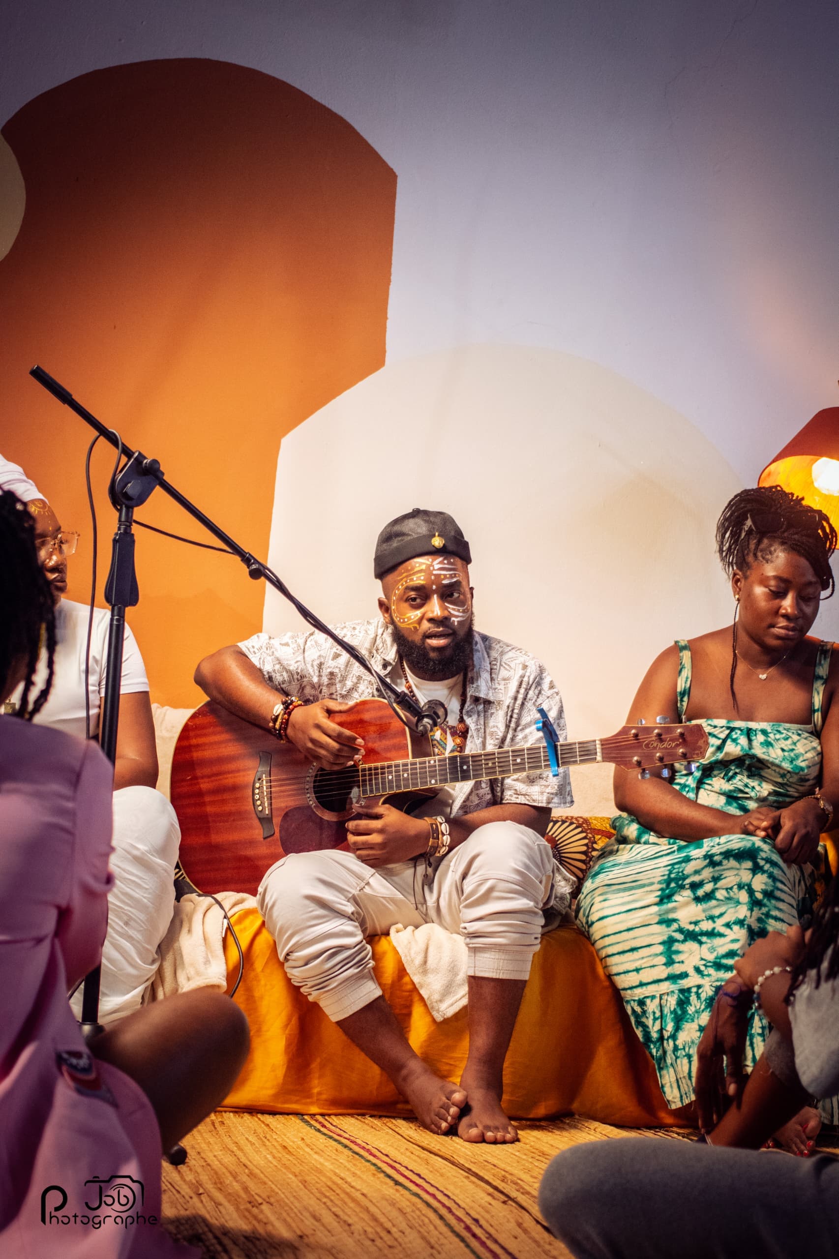 Eloquent Grand B - Concert Live